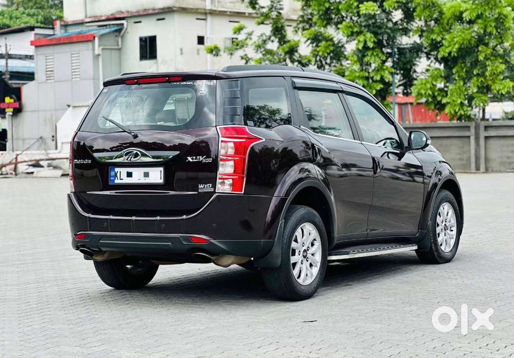 Xuv500 W10 Automatic 2017