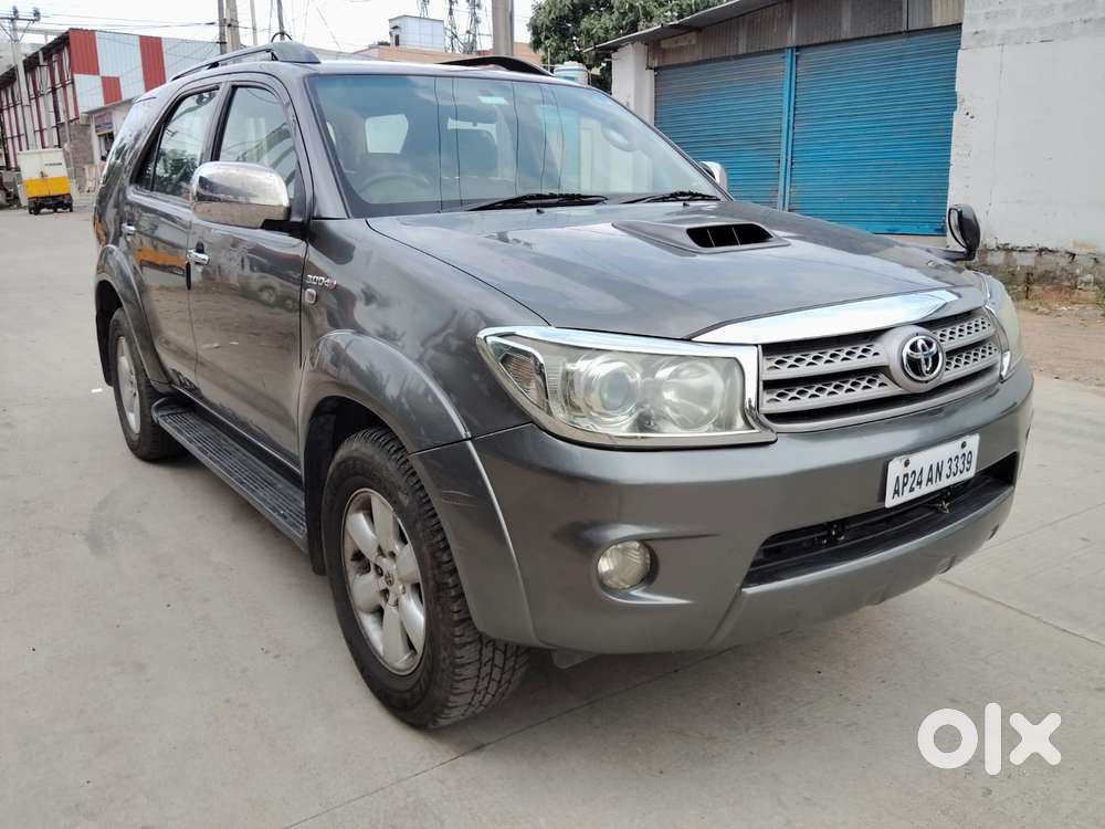Toyota Fortuner 3.0 Diesel, 2011, Diesel