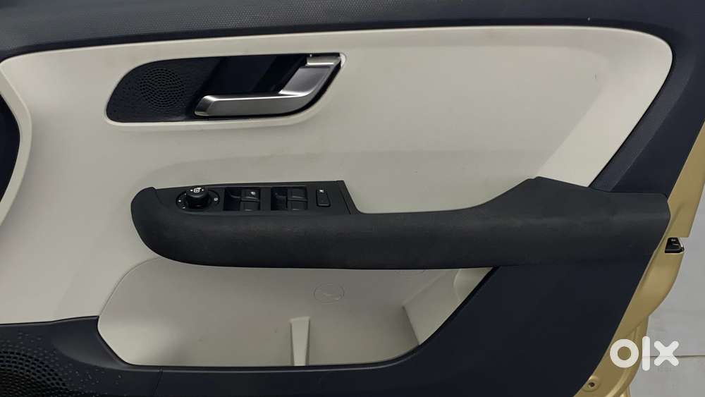 Tata Altroz 1.2 Xz I-turbo, 2021, Petrol