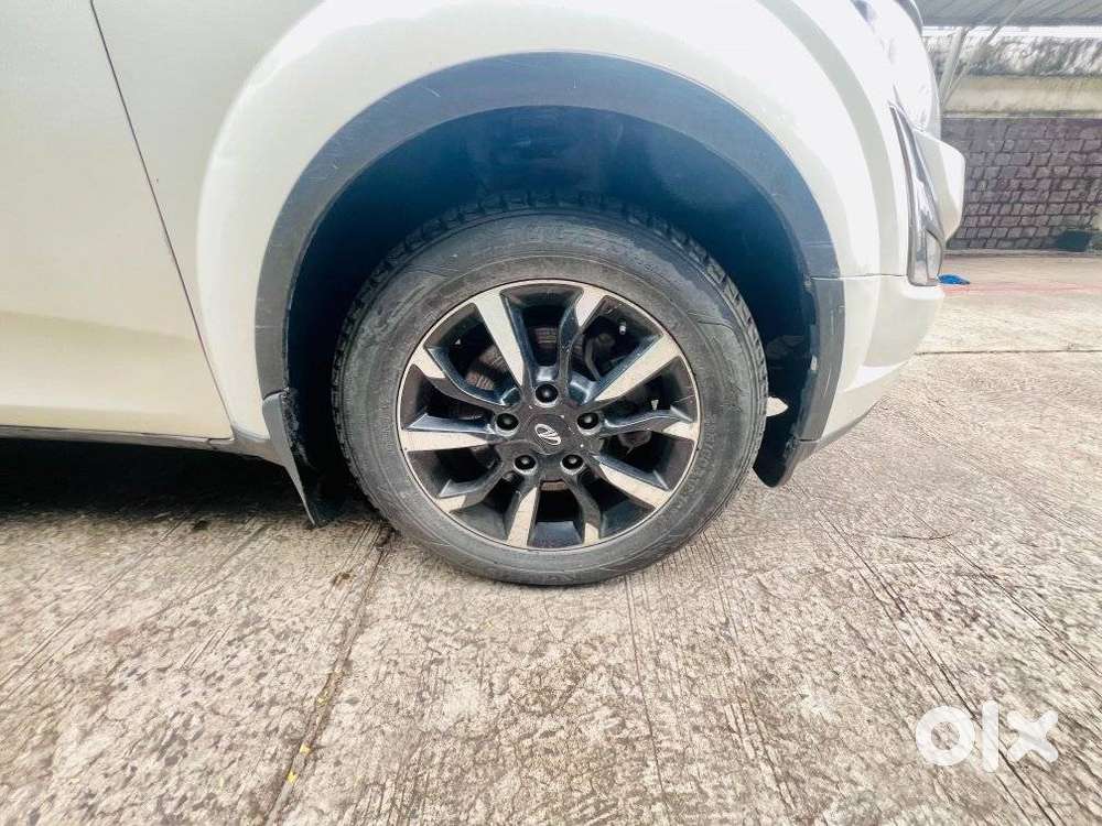 Mahindra Xuv500 W11 Option, 2019, Diesel