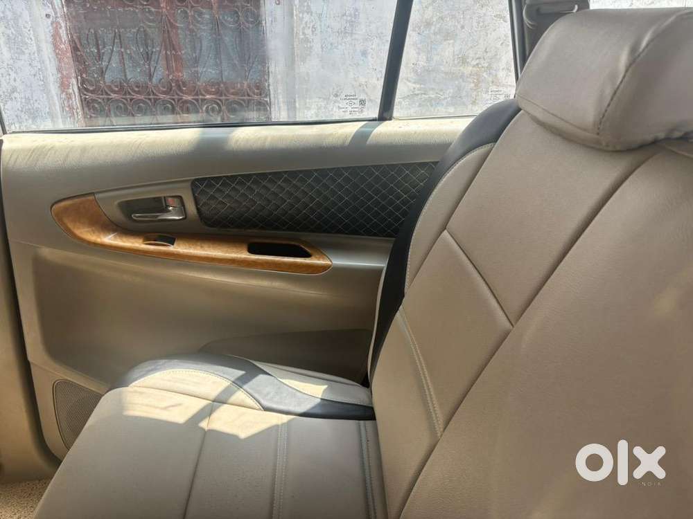 Toyota Innova 2009