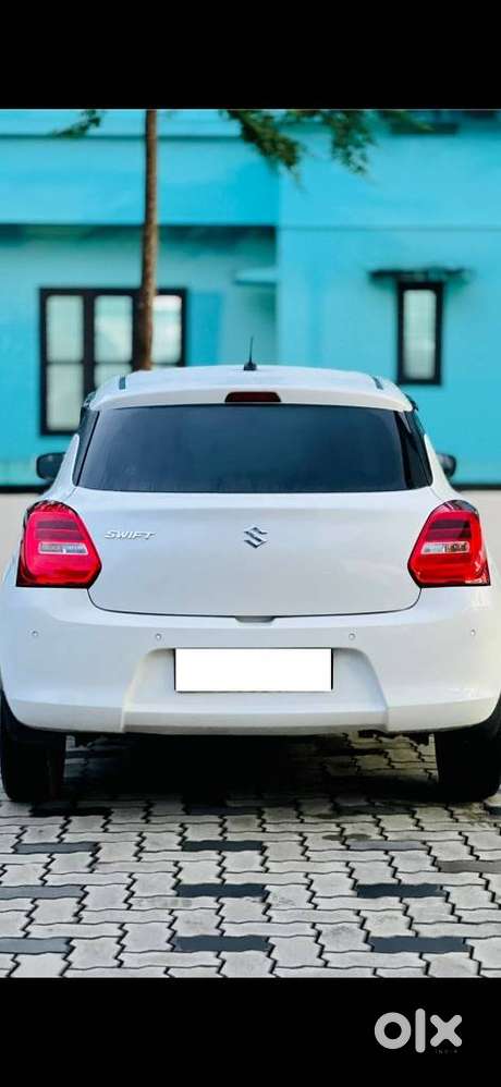 Maruti Suzuki Swift Vxi 1.2 Abs Bs-iv, 2022, Petrol