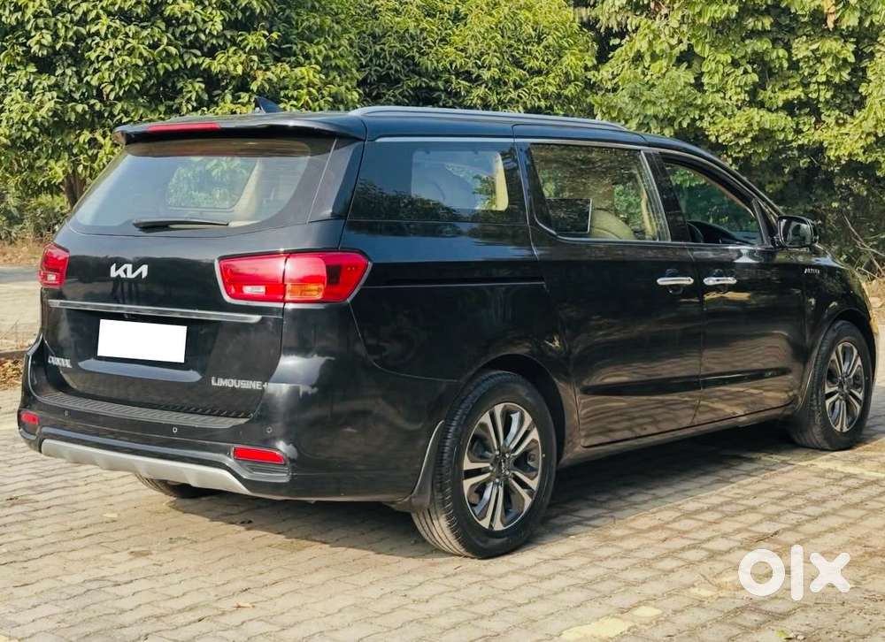Kia Carnival Limousine Plus 7 Str, 2023, Diesel