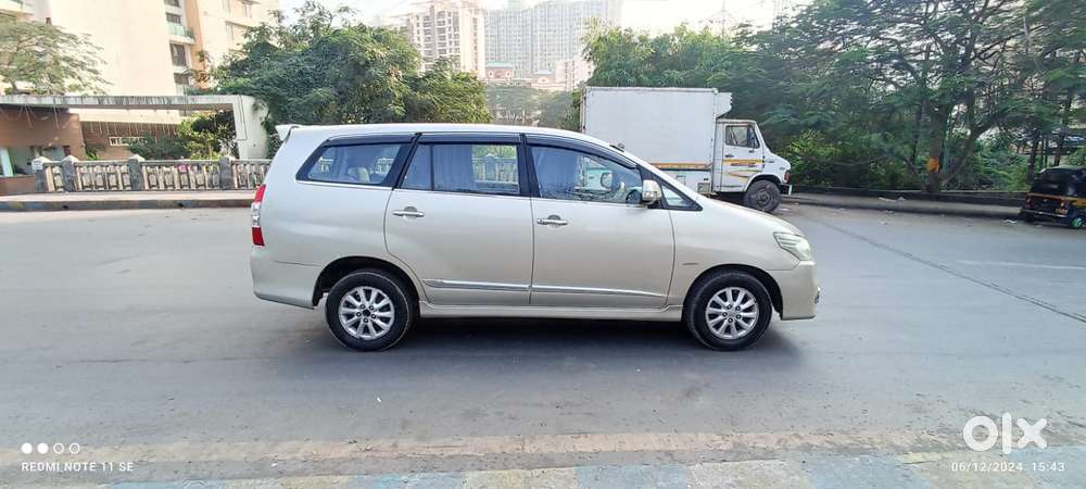 Toyota Innova 2.5 G (diesel) 8 Seater, 2013, Diesel