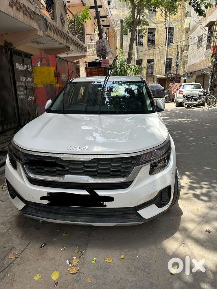 Sirf 22000 Kms 2023 Kia Seltos Manual Petrol Car For Sale