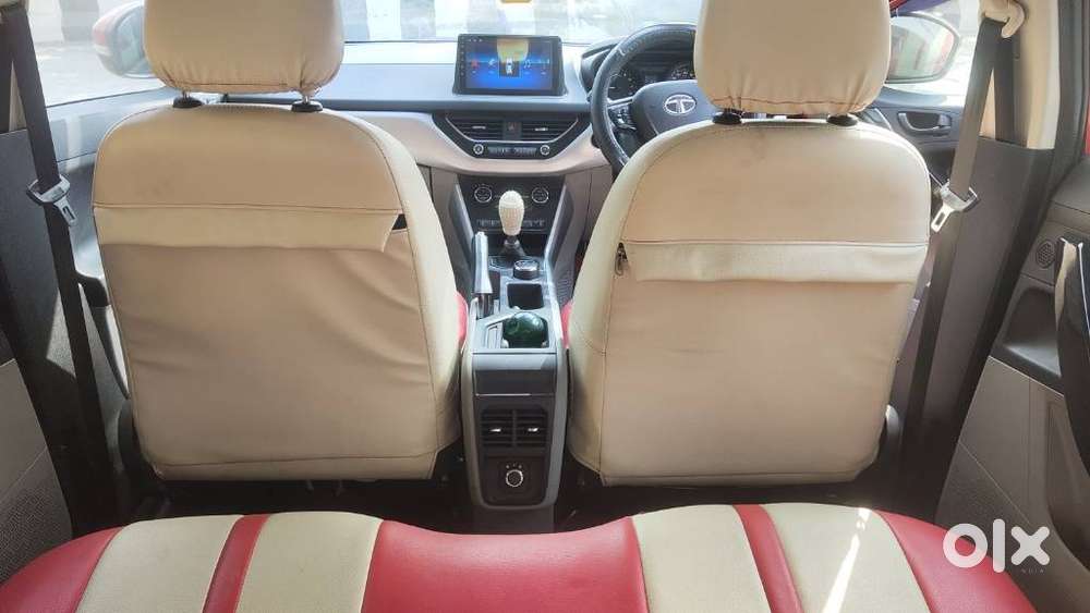 Tata Nexon 1.2 Revotron Xt, 2018, Petrol