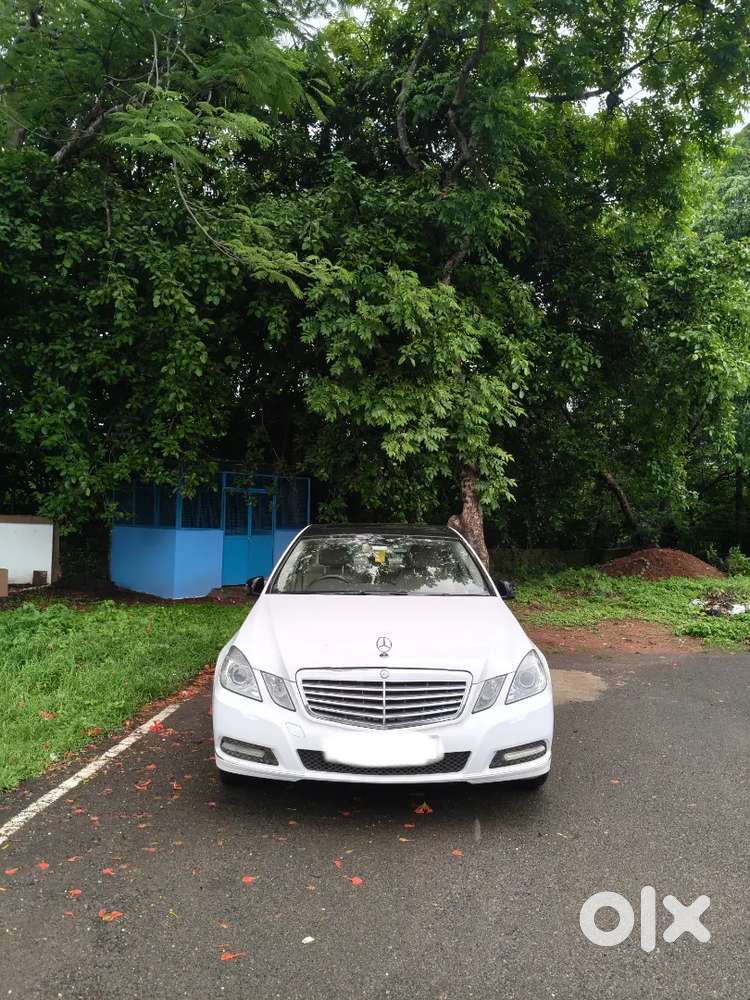 Mercedes-benz E-class 2012