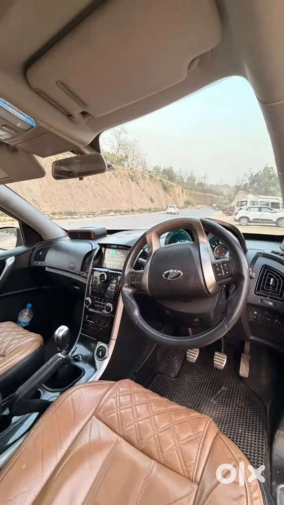 Mahindra Xuv500 2.2 W11 2019