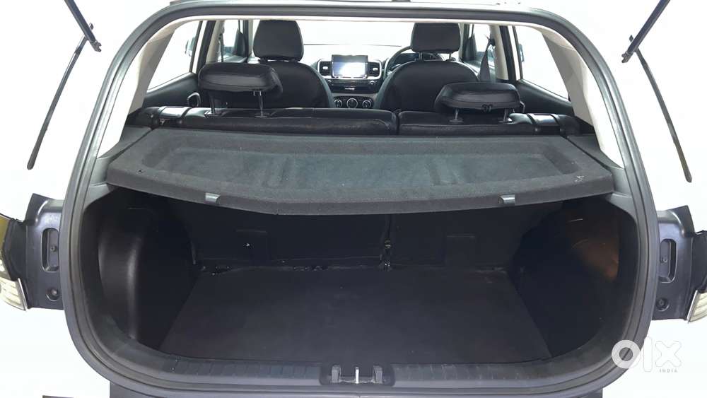 Hyundai Venue 1.0 Sx (o) Turbo Dct, 2022, Petrol