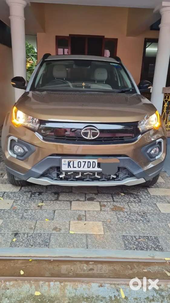 Tata Nexon Xza Plus 2024 Lux Jet Limited Edition Petrol 10200 Km Drive