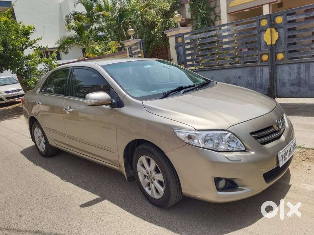 Toyota Corolla Altis [ ] 1.8 Vl At, 2011, Petrol