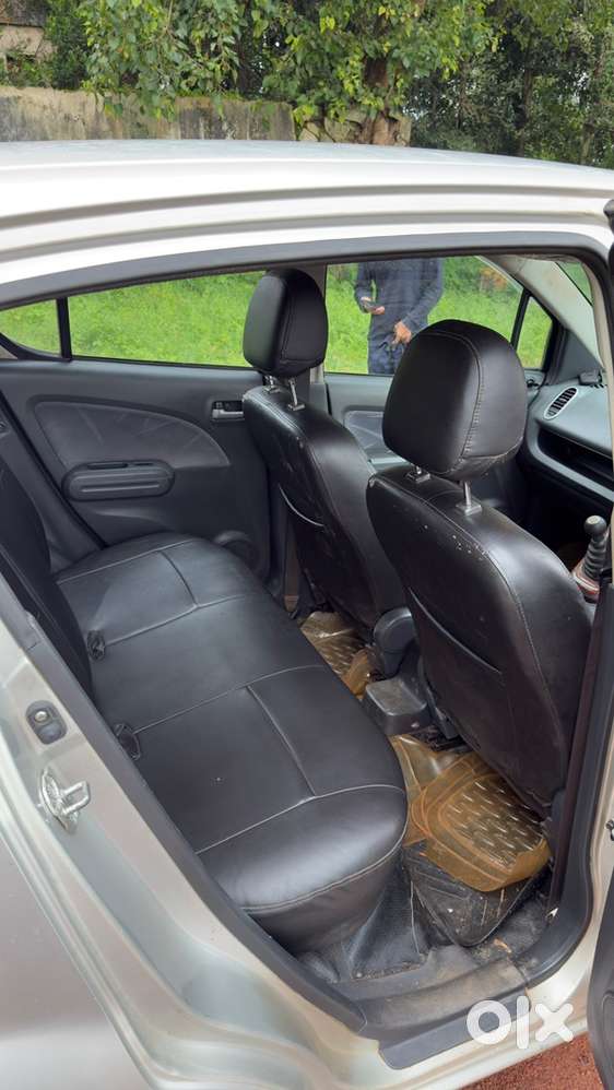 Maruti Ritz Vxi 2011 Petrol
