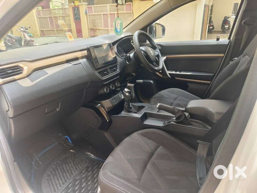 Renault Kiger, Rxt (o ) Mt Optional Petrol Model 2022, Driven 13,700km