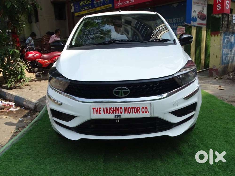 Tata Tiago 1.2 Revotron Xt (o), 2023, Petrol