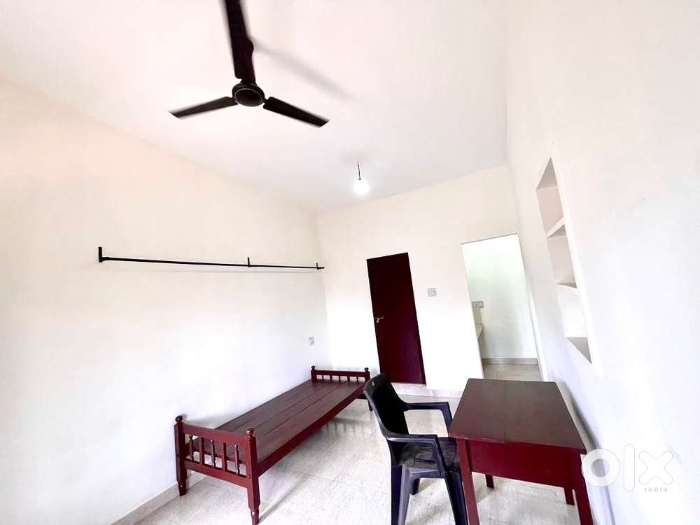 Furnished Room in Manjeri / Furnished Apartment / Office Space
