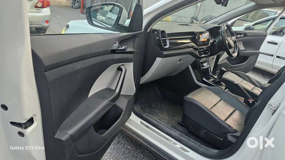 Skoda Kushaq 1.0 Tsi Style, 2022, Petrol