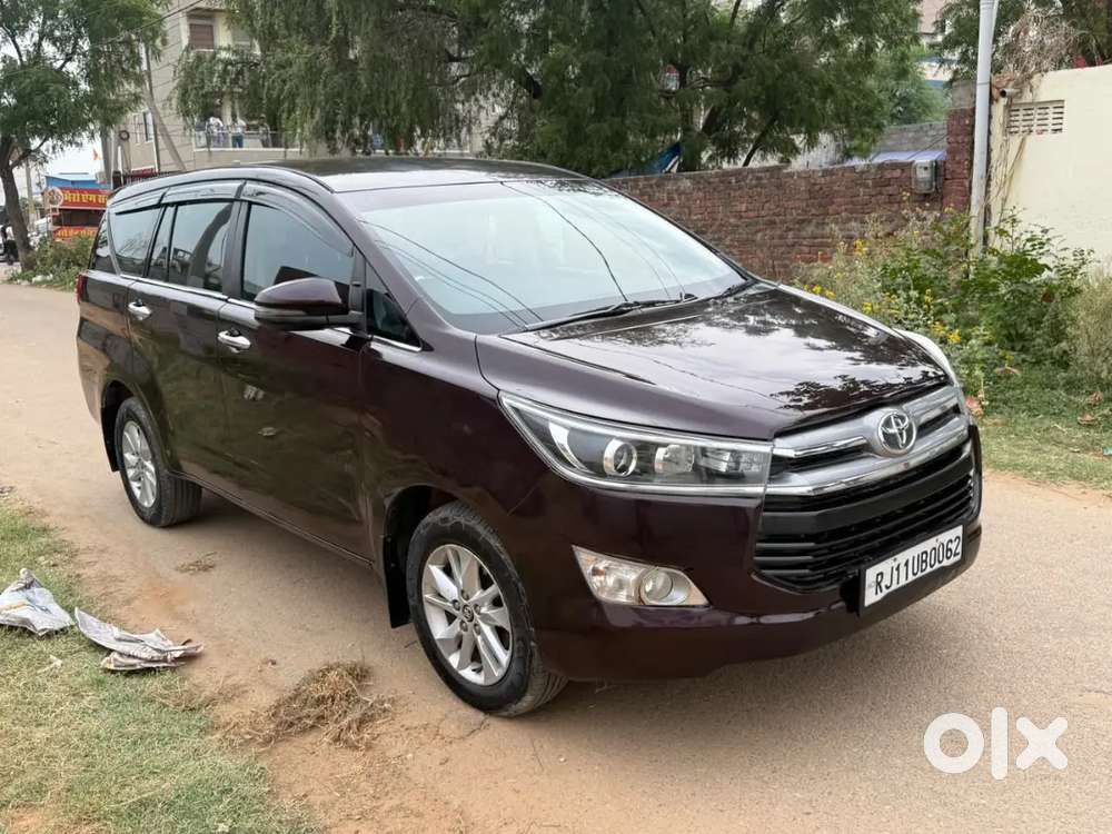 Toyota Innova Crysta 2018