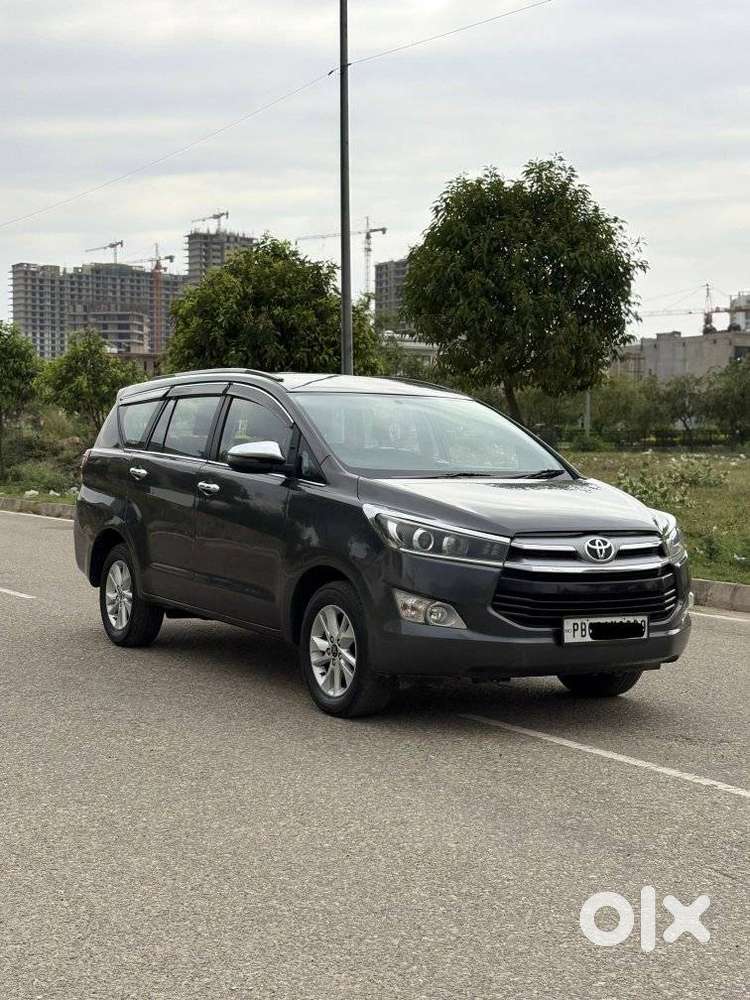 Toyota Innova Crysta Zx 2.4 Diesel 7 Seater, 2017, Diesel
