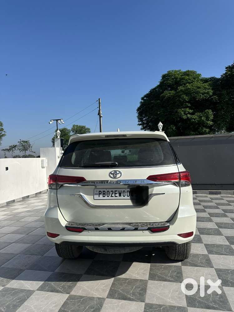 Toyota Fortuner 2017