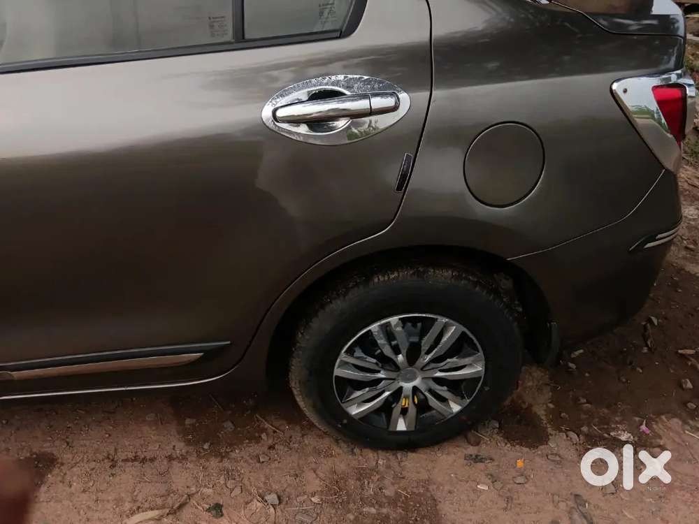 Maruti Suzuki Dzire 2018 Diesel 75000 Km Driven