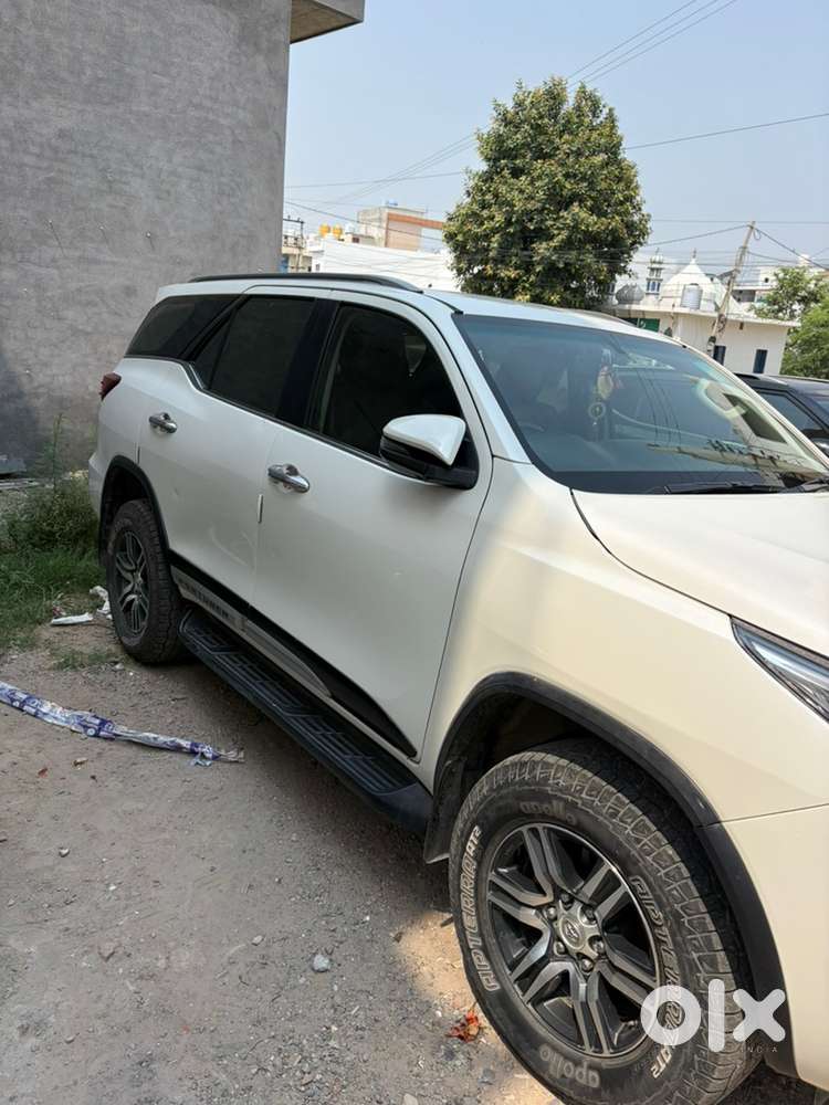Toyota Fortuner Diesel 2019