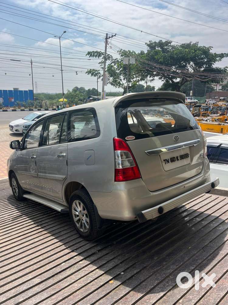 Toyota Innova 2012-2013 2.5 G (diesel) 8 Seater, 2012, Diesel