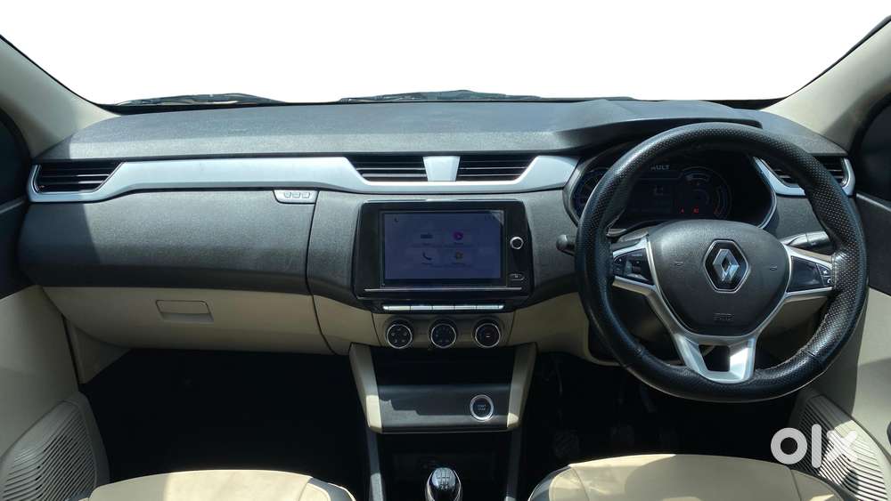 Renault Triber Rxz, 2022, Petrol