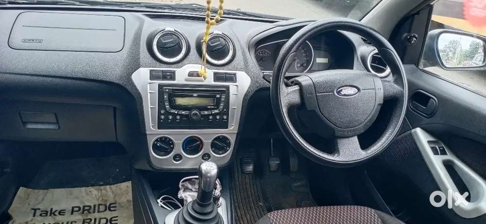 Ford Figo 2011 Petrol Manual