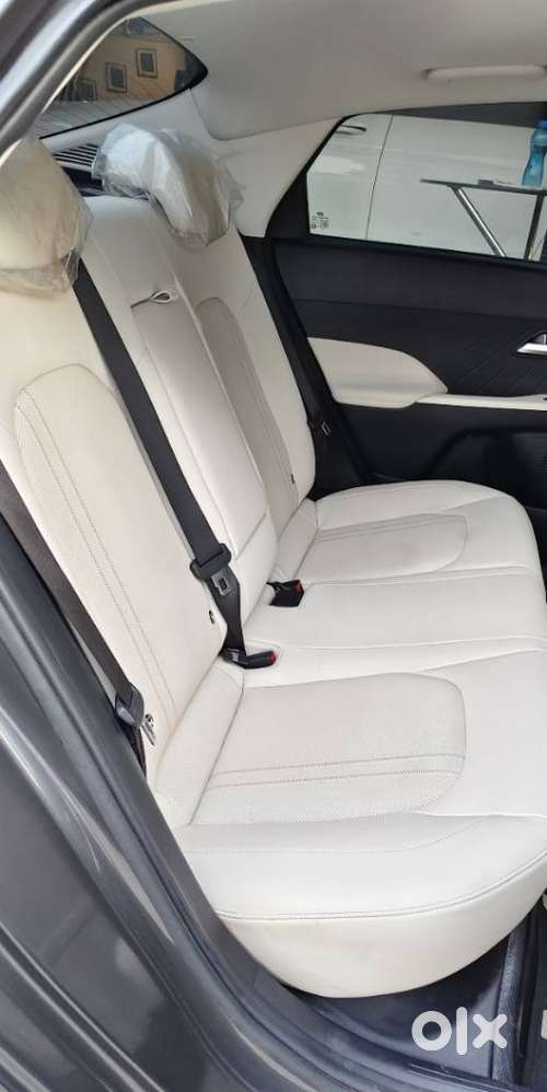 Hyundai Verna 1.5 Sx (o) Vtvt Ivt, 2023, Petrol