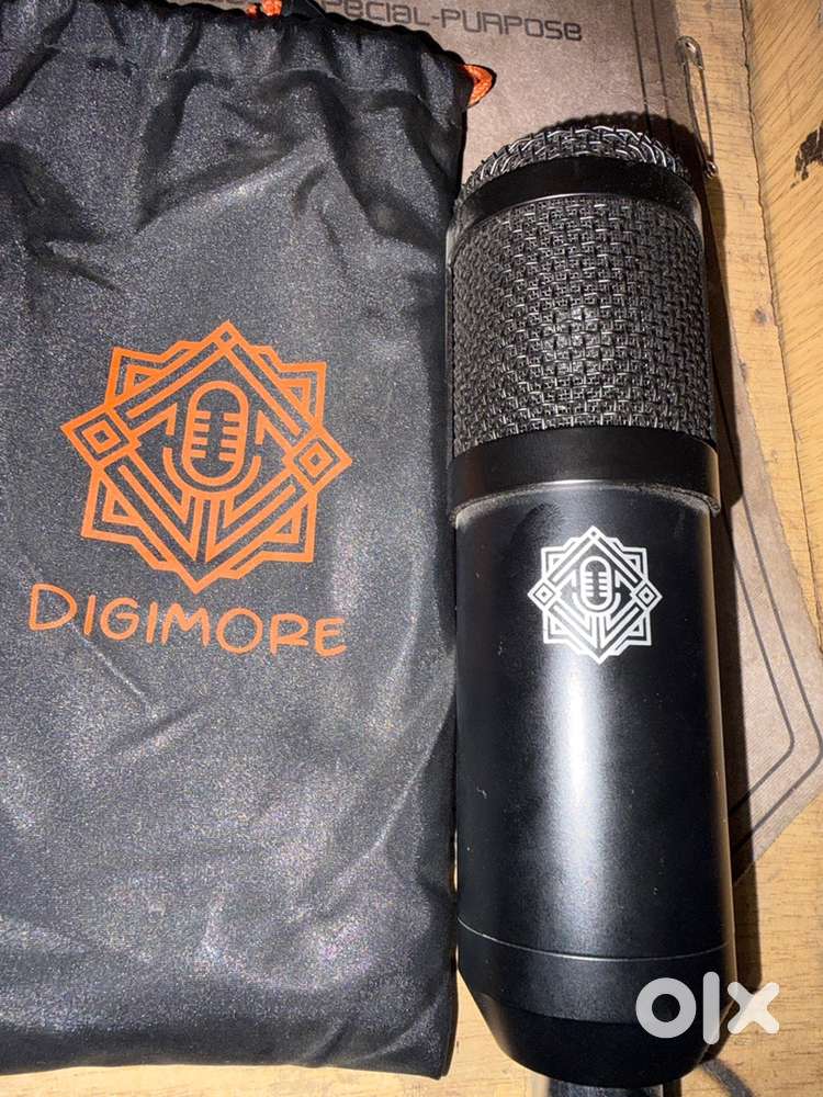 condenser microphone for studio recording