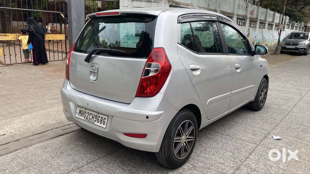 Hyundai I10 Sportz At, 2012, Petrol