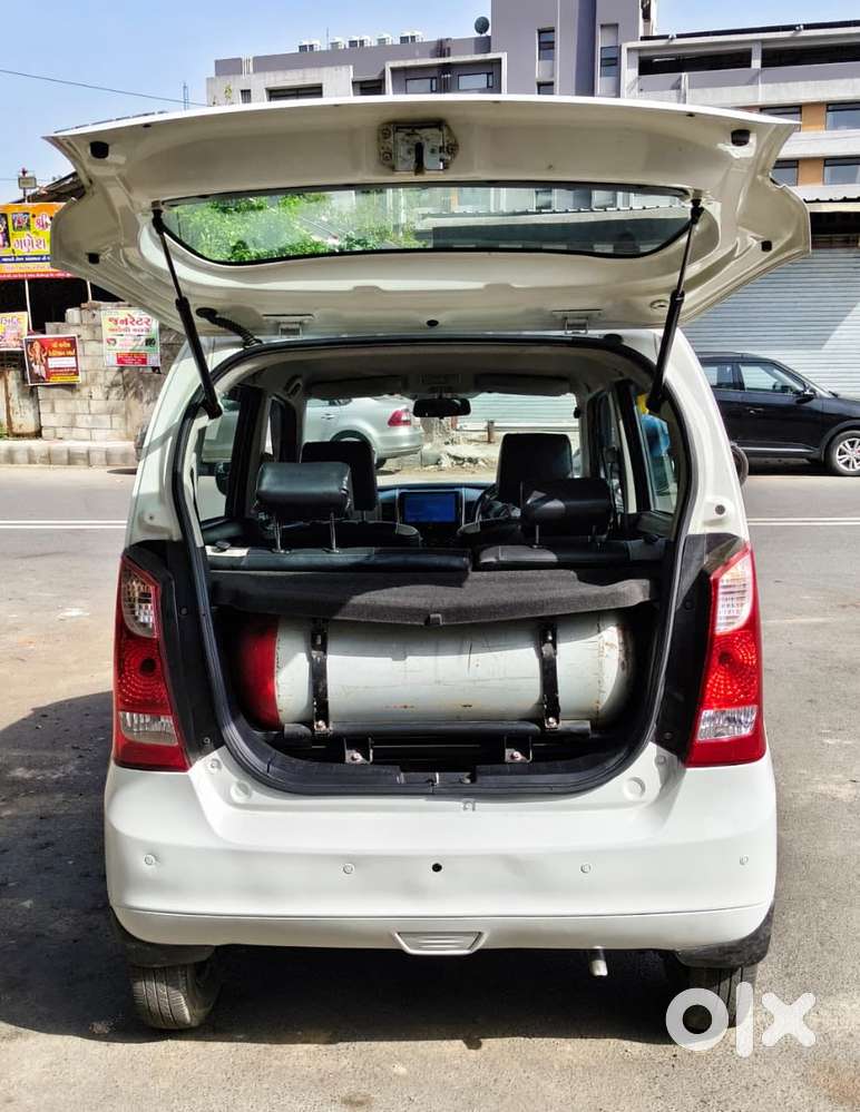 Maruti Suzuki Wagon R Vxi Amt Opt, 2014, Cng & Hybrids