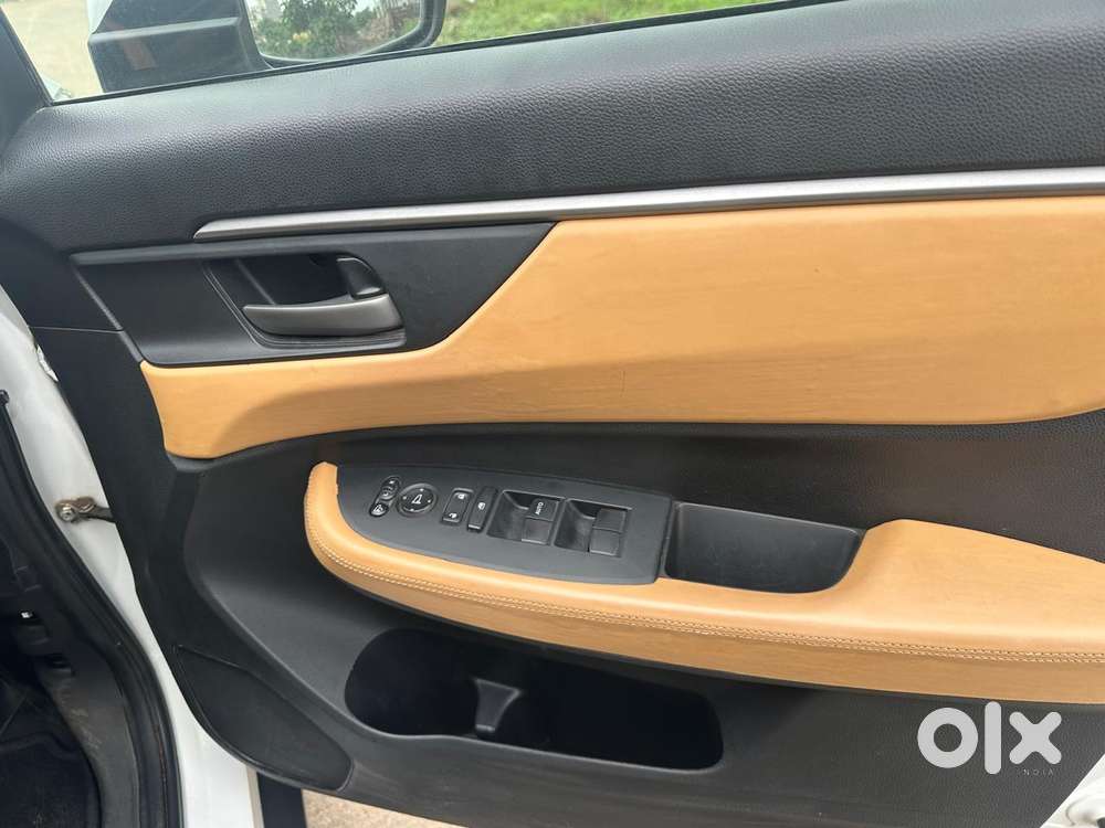 Honda Elevate Vx Cvt, 2025, Petrol