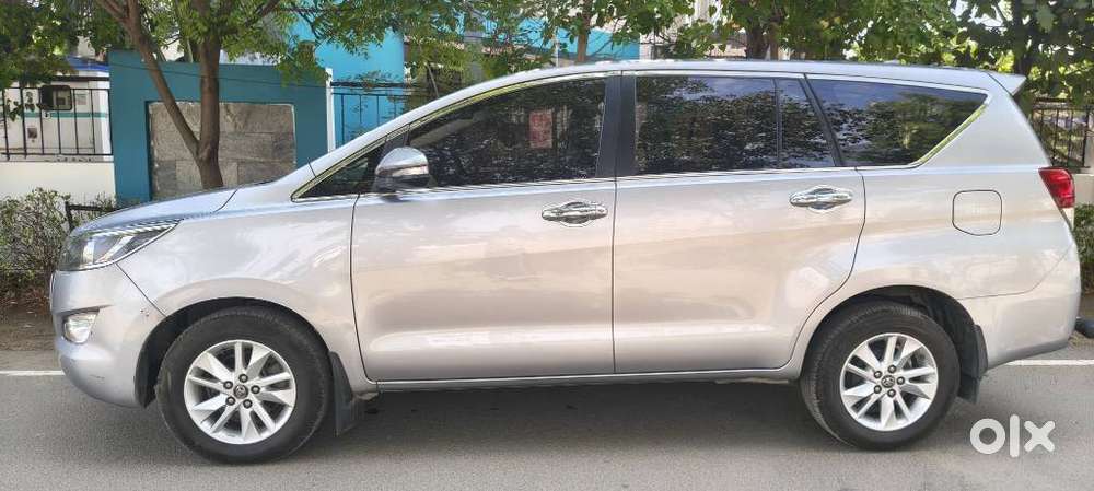 Toyota Innova Crysta 2.4 G Plus Mt, 2016, Diesel
