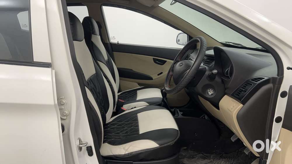 Hyundai Eon Magna +, 2016, Petrol