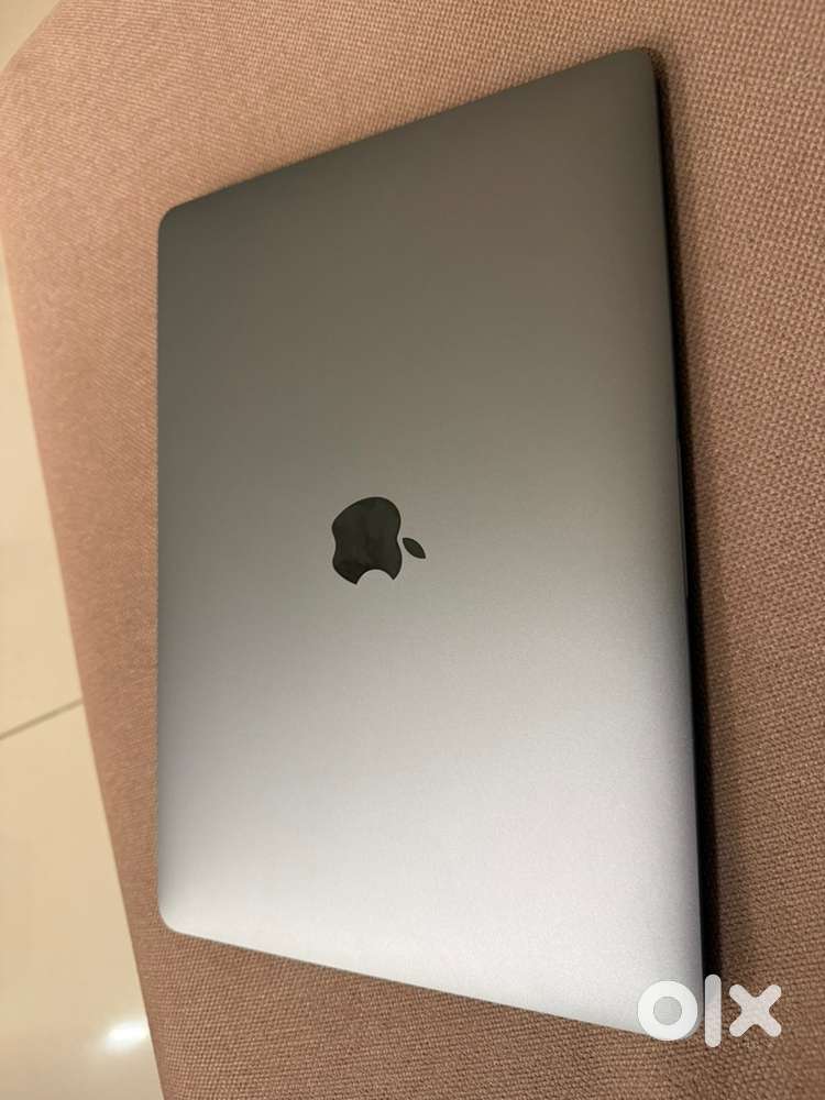 Macbook Pro Touchbar 2020 Intel i7 32GB RAM 512GB SSD - Computers