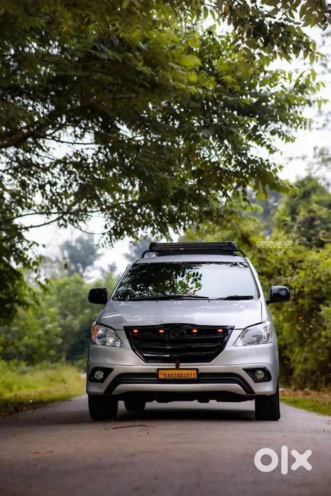 Toyota Innova 2013 Diesel.