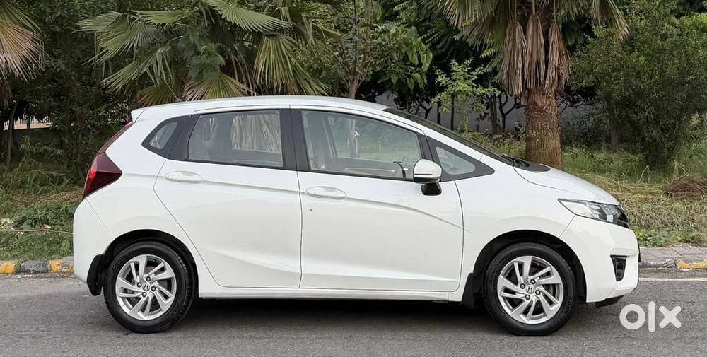 Honda Jazz V Automatic, 2018, Petrol