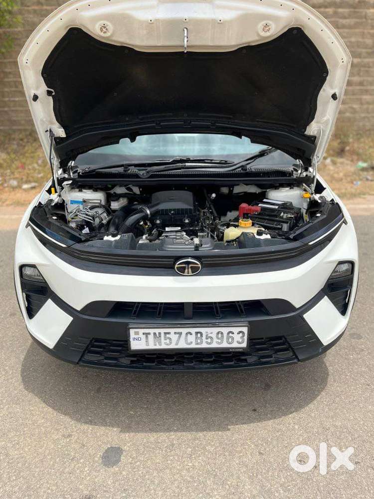 Tata Nexon Smart Plus S 1.2 Revotron Petrol 5 Mt, 2025, Petrol