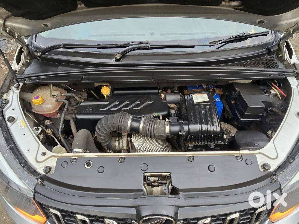 Mahindra Marazzo M8, 2019, Diesel