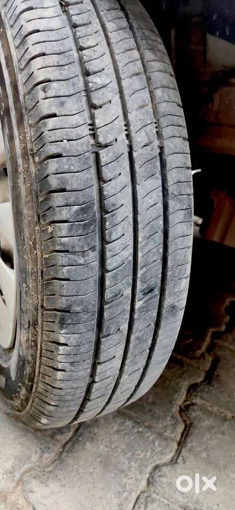 Maruti Suzuki Swift 2018 Petrol 68000km Driven