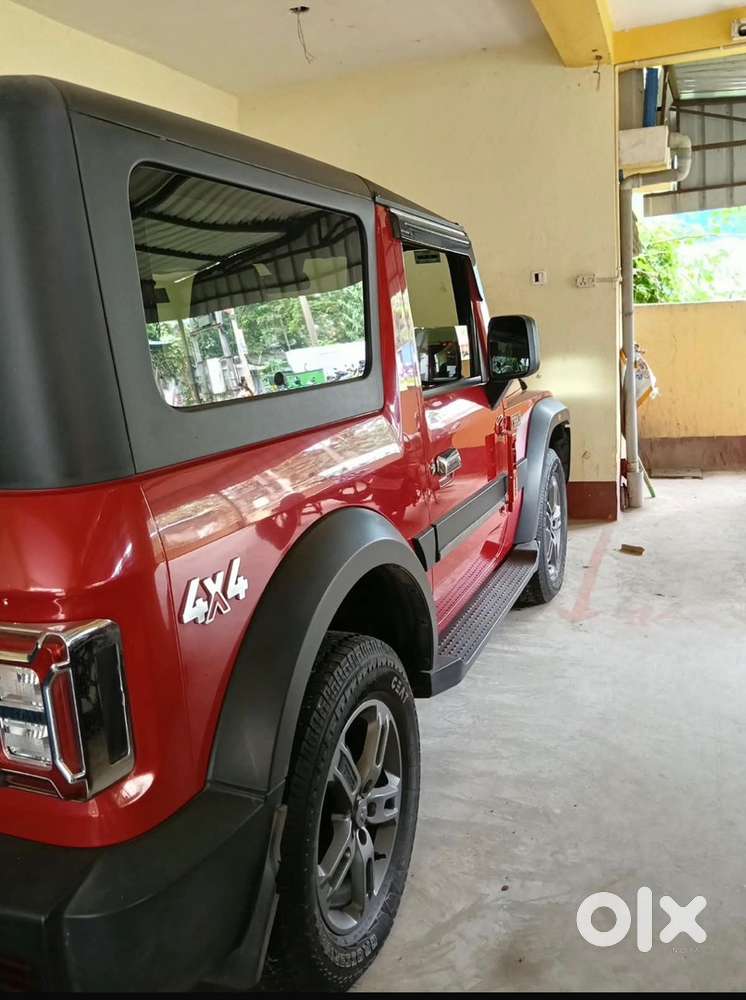 Mahindra Thar Petrol 2023