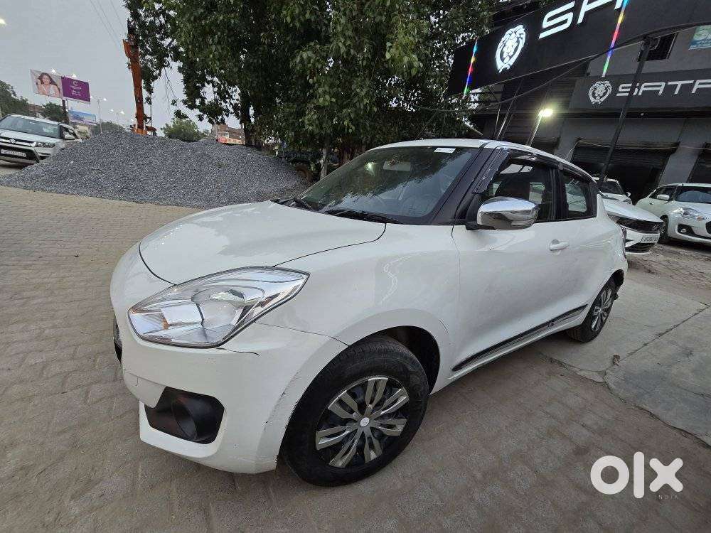 Maruti Suzuki Swift 1.2 Vxi (o), 2022, Petrol