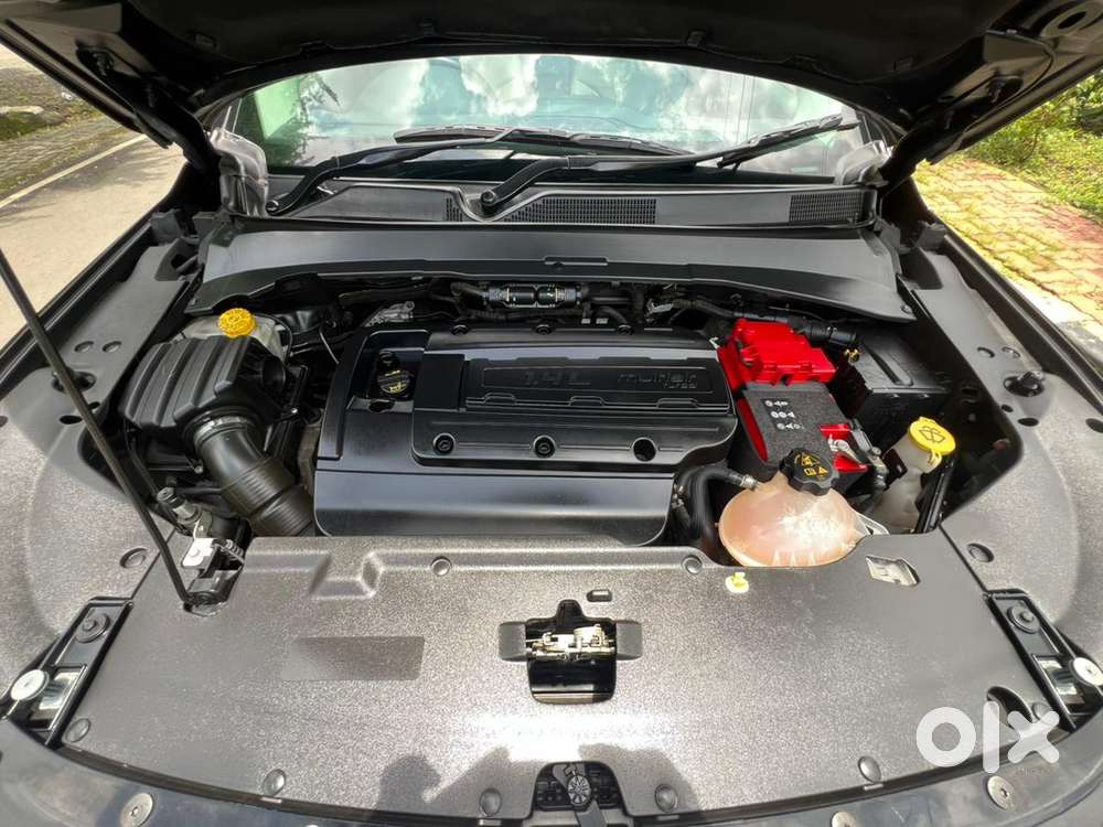 Jeep Compass Limited Plus  1.4 Sunroof