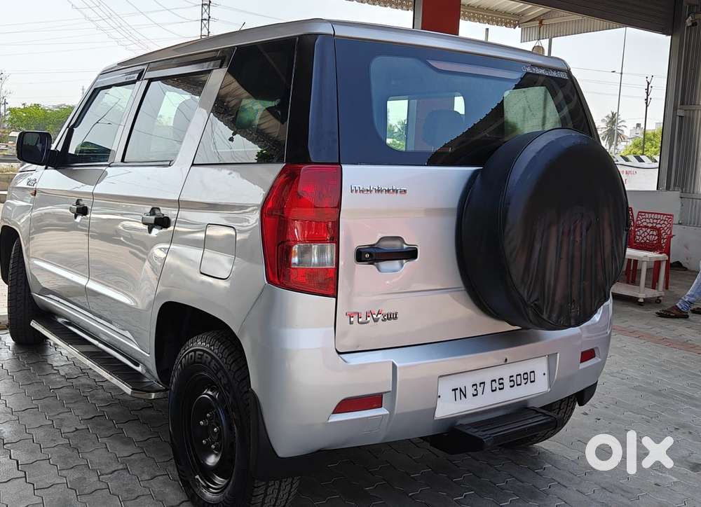 Mahindra Tuv 300 T4 Plus, 2016