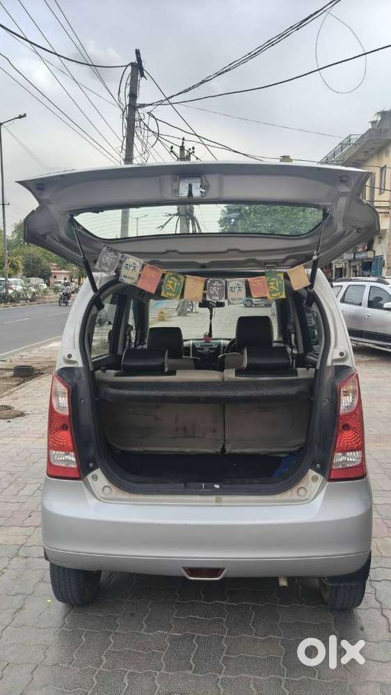 Maruti Suzuki Wagon R 1.0 2010-2019 Vxi (o), 2016, Petrol