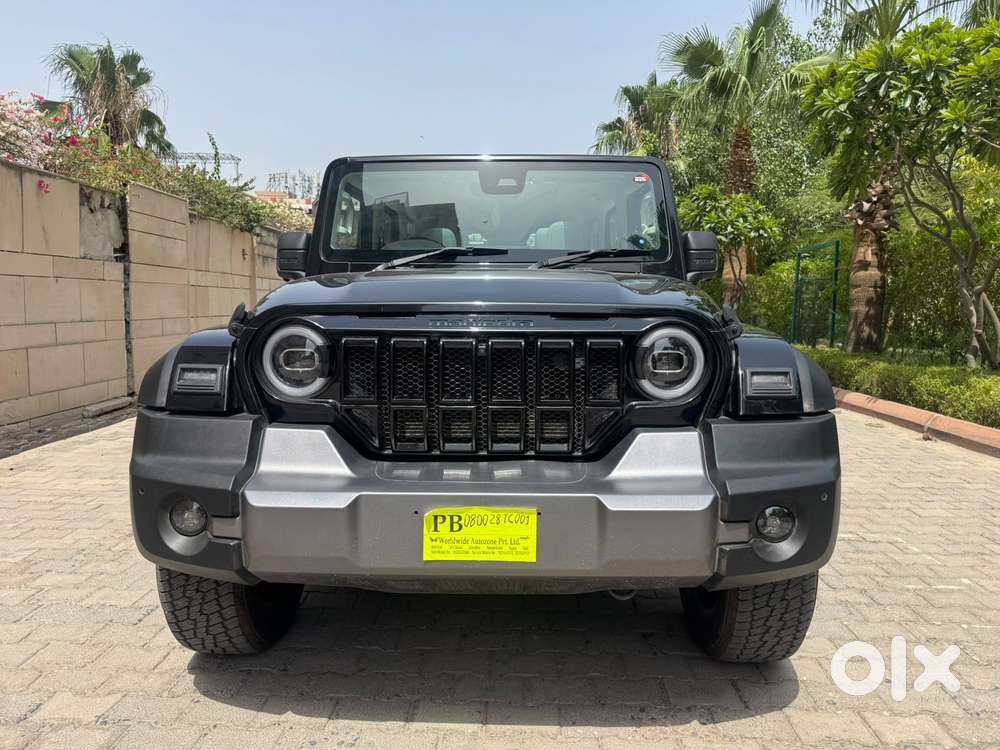 Mahindra Thar Roxx Mx5 Petrol Mt 2wd, 2026, Petrol