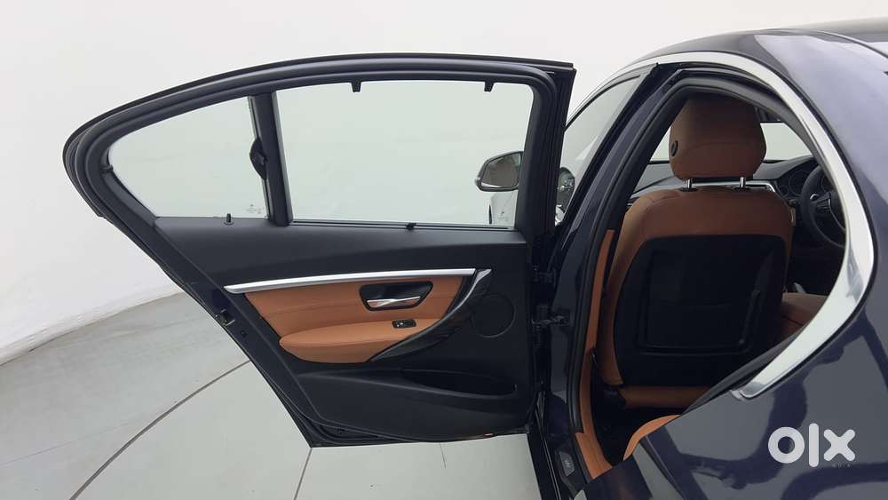 Bmw 3 Series 2.0 320i Luxury Line, 2016, Petrol