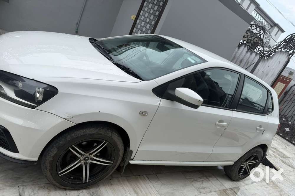 Volkswagen Polo Diesel Manual 2014