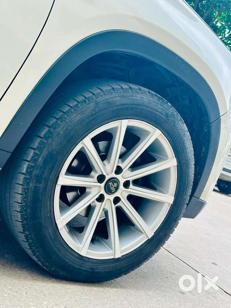 Maruti Suzuki Brezza 2017 Diesel Well Maintained